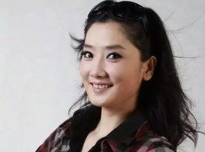 菲菲娱乐吃瓜凤凰传奇